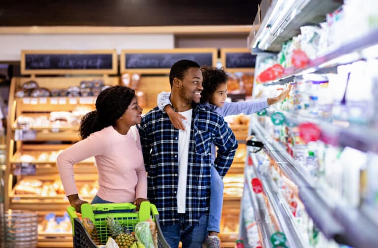 Family grocery shopping together